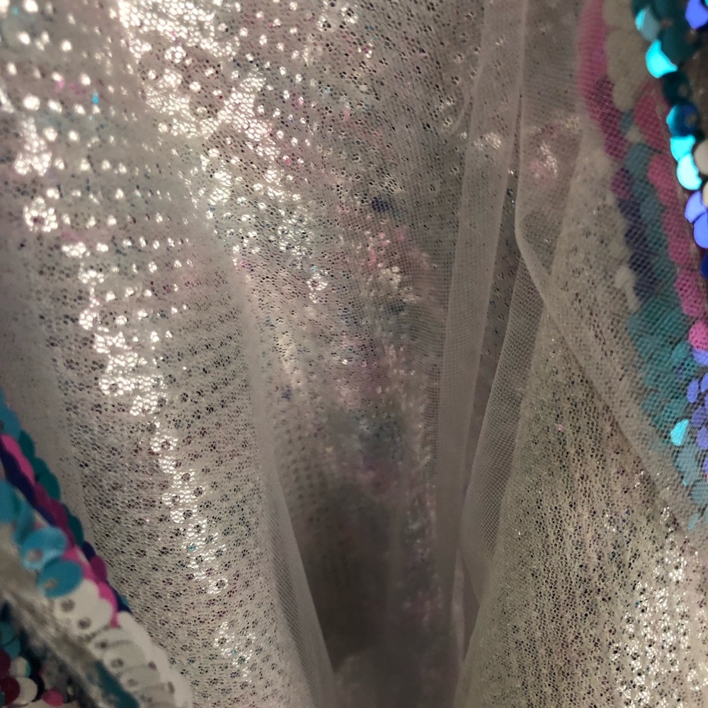 Endless Rose Ha Sequin Crop Top - Picture 8 of 8